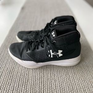 Under Armour Black and White High Top Basketball Sneakers Shoes Size 9